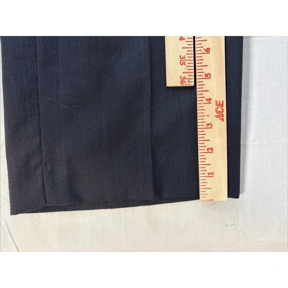 TownCraft Mens Pleated Front Dress Pants 36x30 Blue Pinstripe Wool Blend N2140